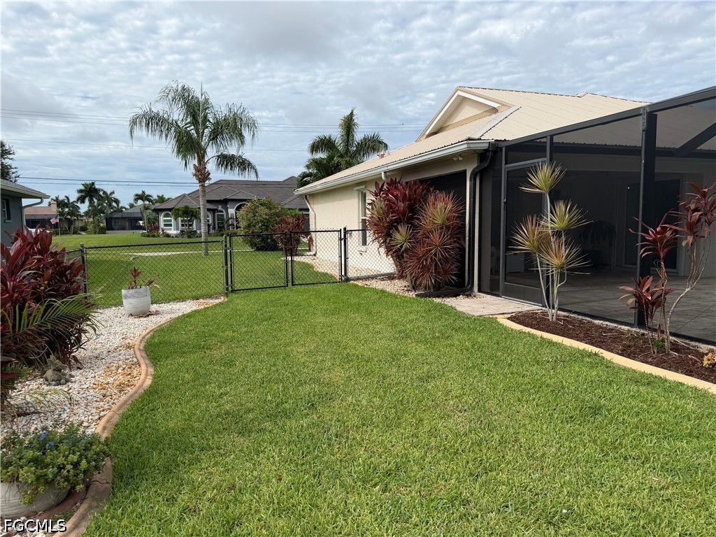 2401 SW 38th Terrace