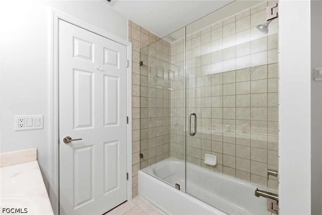 4116 SW 6th Place