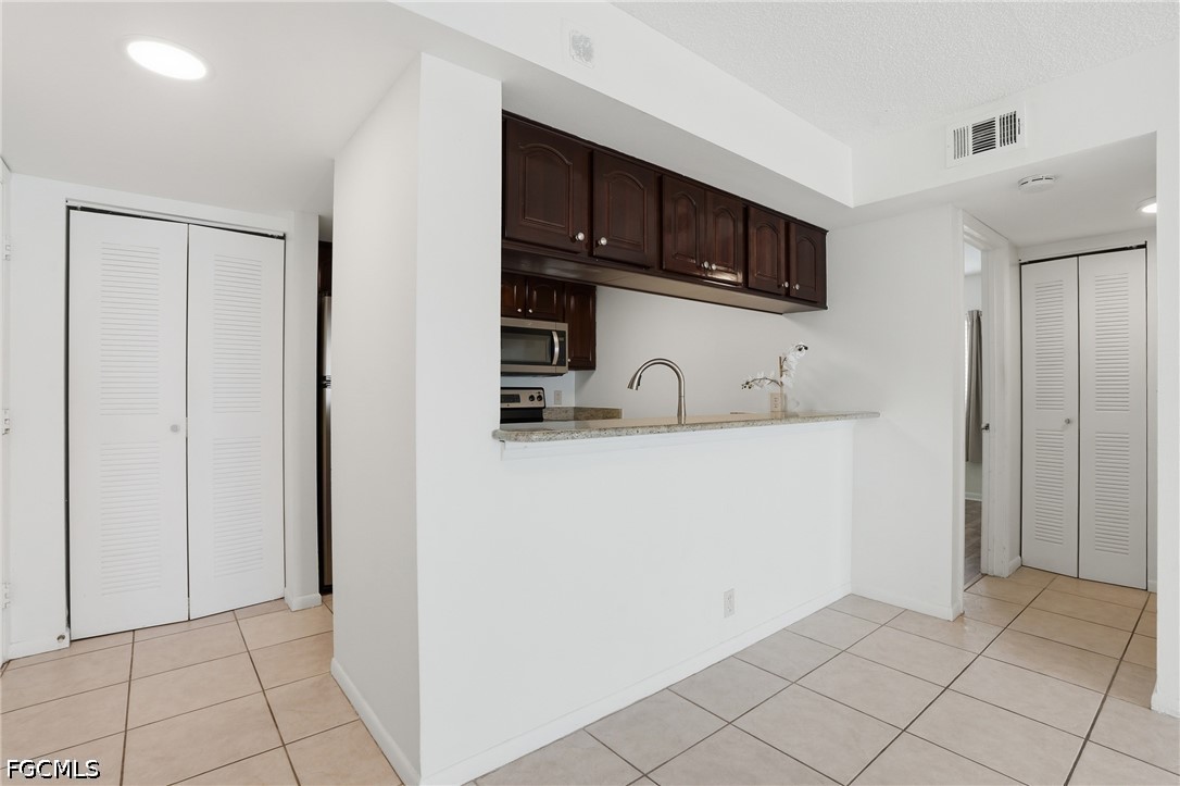 2885 Palm Beach Boulevard, Apt 301