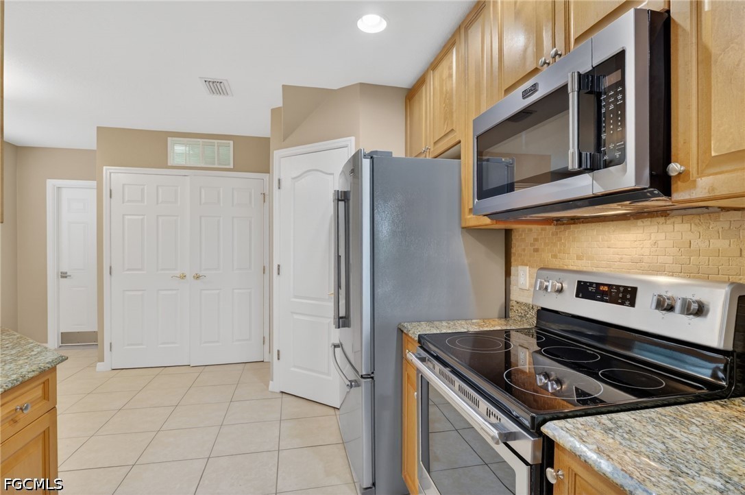 11951 Champions Green Way, Apt 401