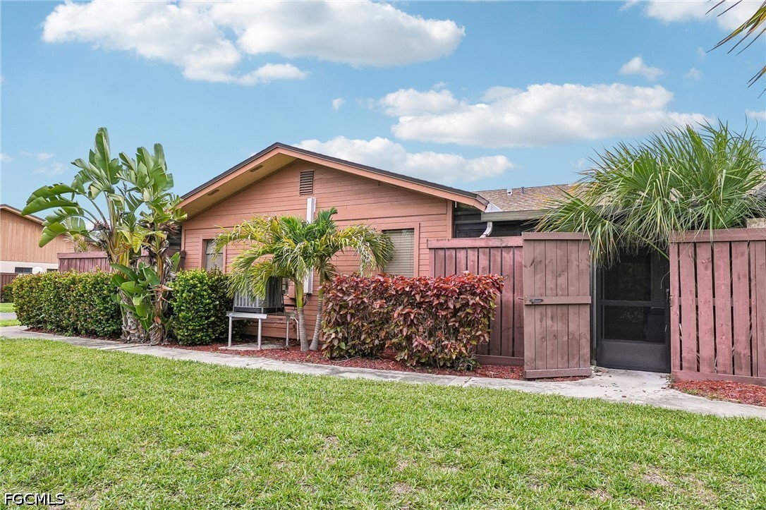 17327 Birchwood Lane