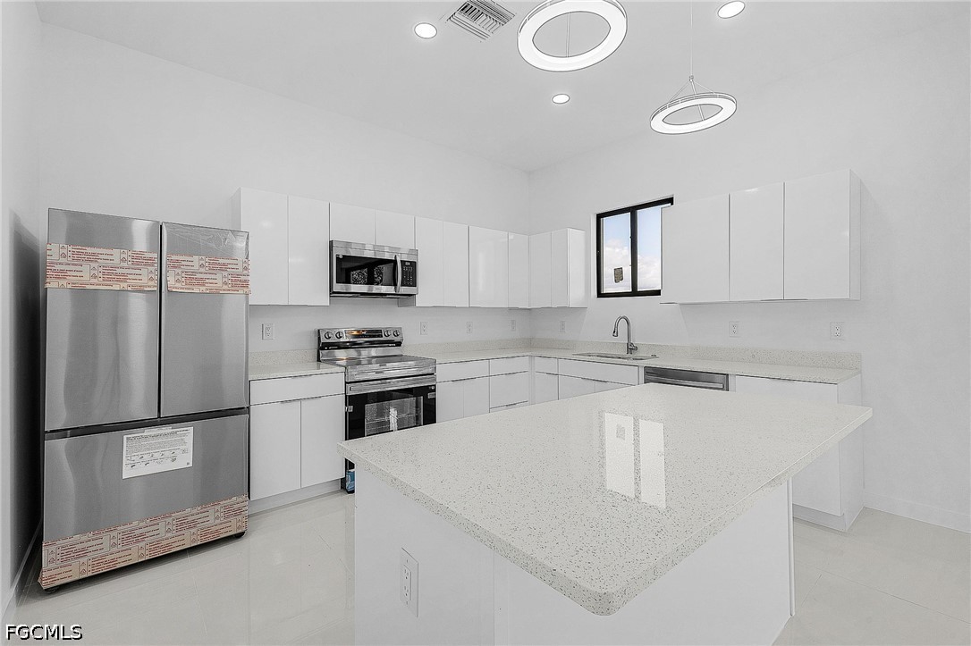 231 NW 27th Avenue