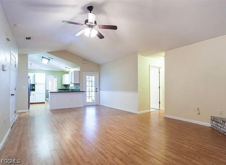 10505 SW 55th Place