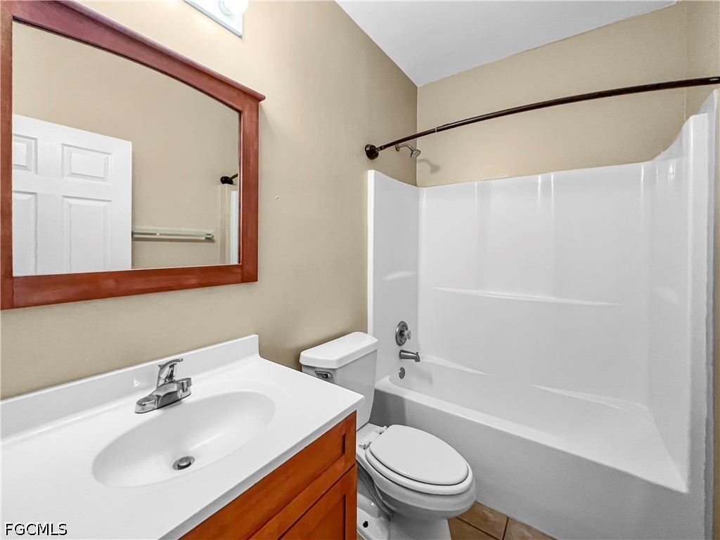 2105 NE 15th Terrace