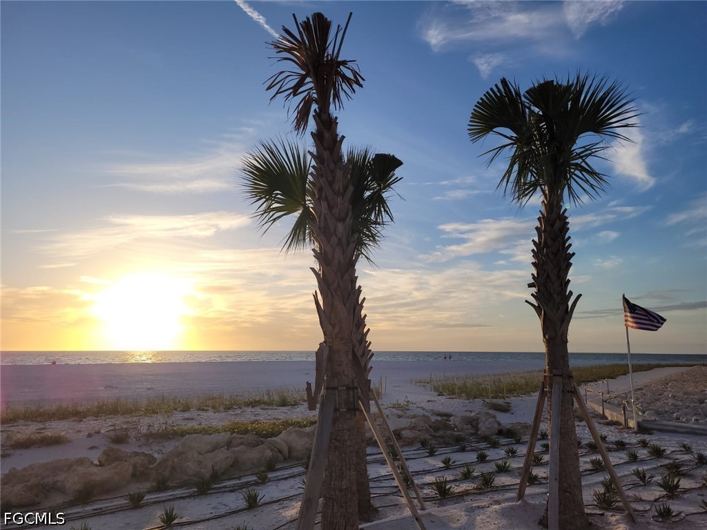 7400 Estero Boulevard, Apt 108