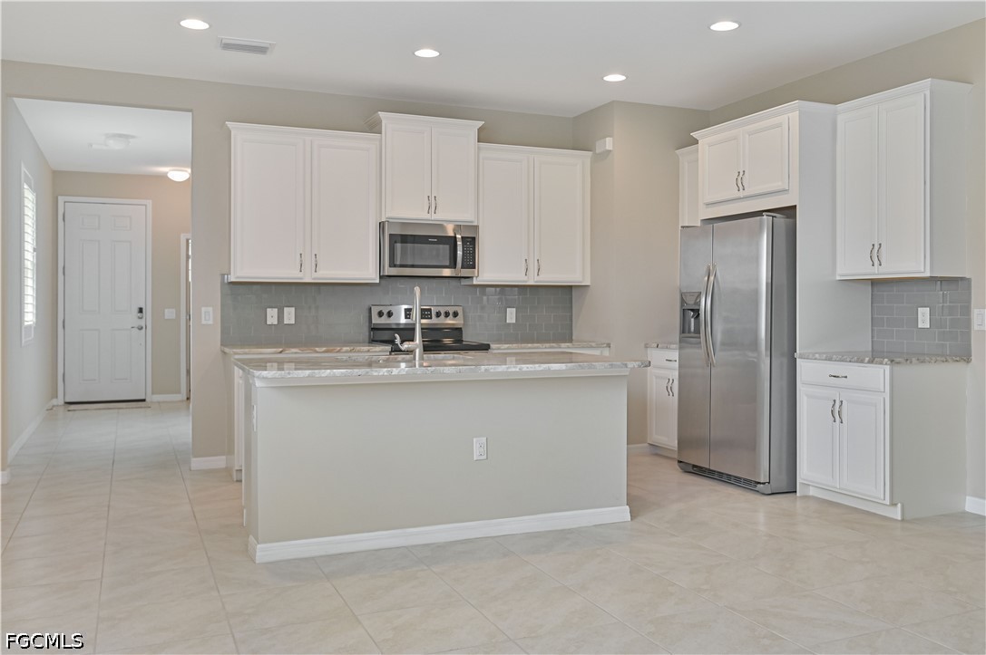 15169 Ligustrum Lane