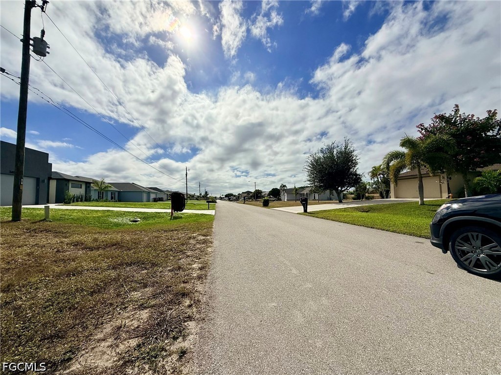 3431 SW 8th Court