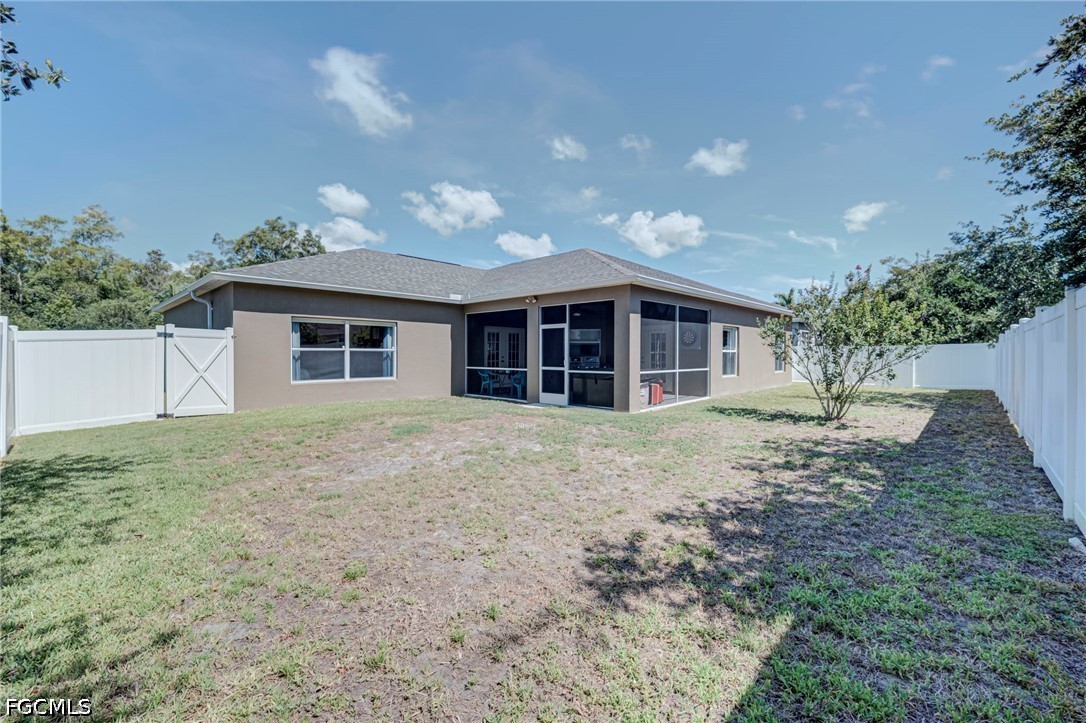 2743 Nature Pointe Loop