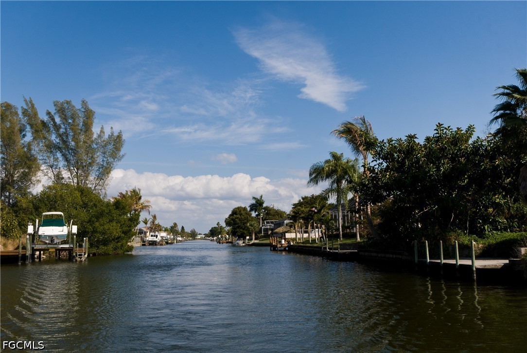 532 SE 33rd Street