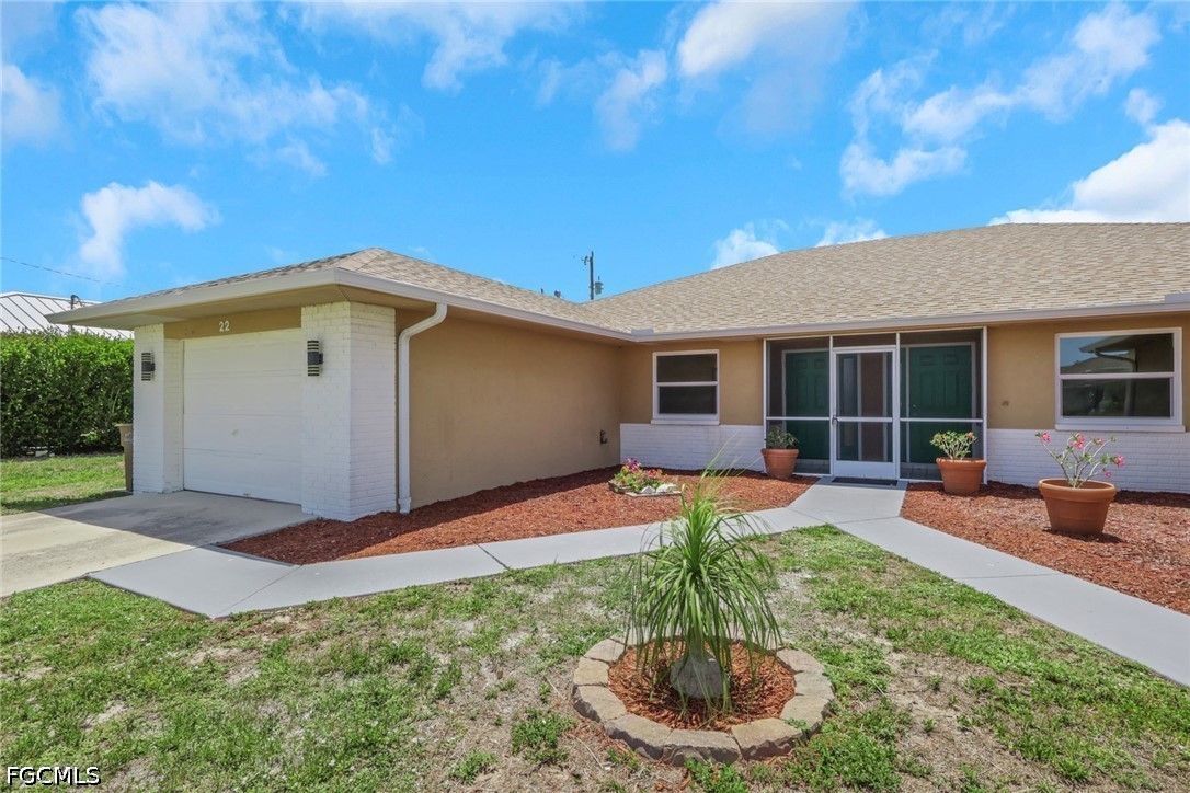 22/ 24 NW 15th Place