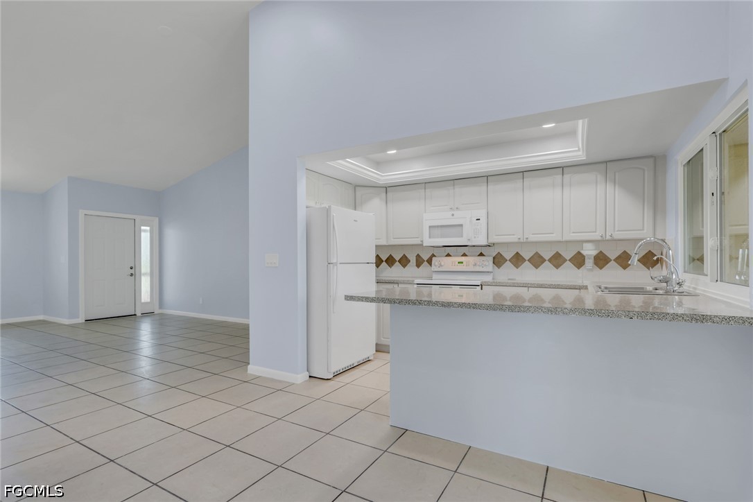 22/ 24 NW 15th Place