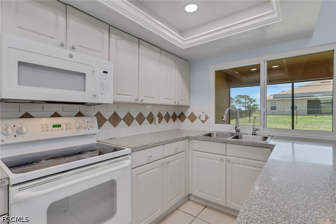 22/ 24 NW 15th Place