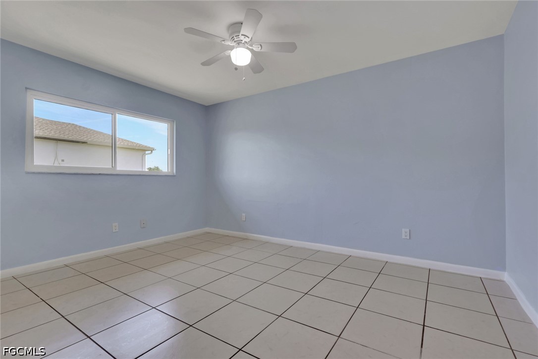 22/ 24 NW 15th Place