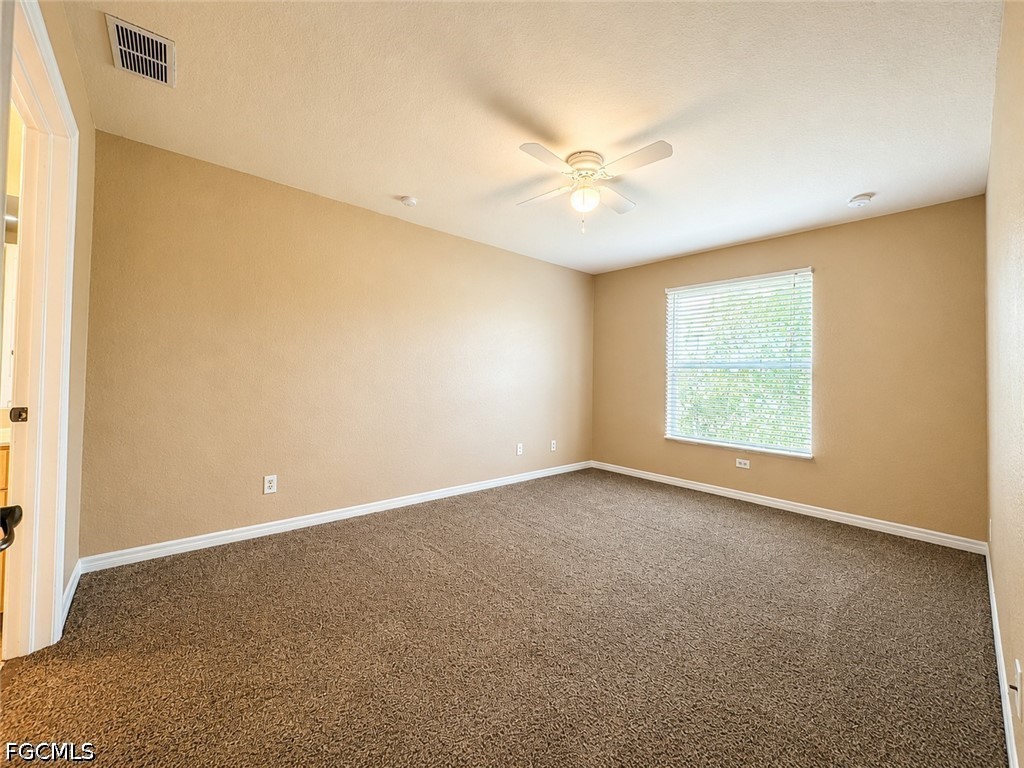3304 Skyline Boulevard, Apt 201