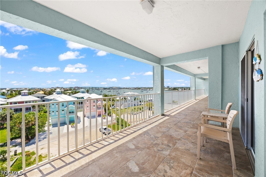 345 Mango Street, Apartment 605