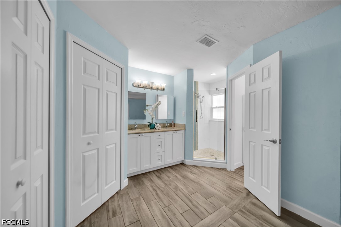 427 SE 19th Terrace