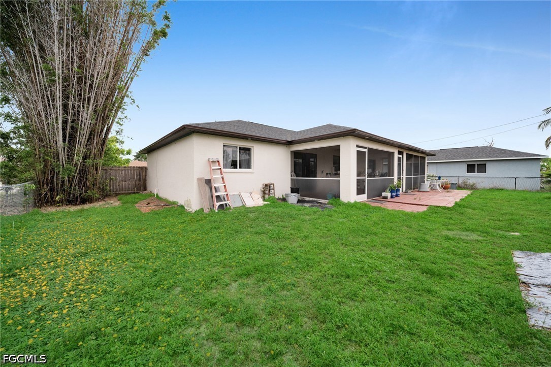 4115 SW 1st Avenue