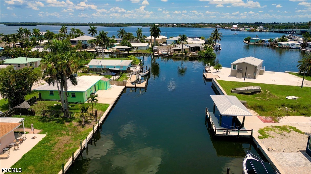 2567 Cay Cove
