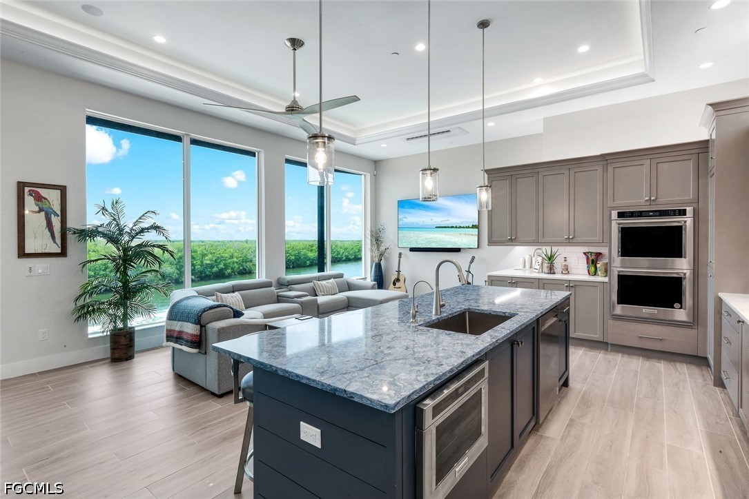 5826 Shell Cove Drive