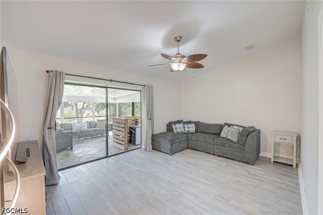 13103  Regent Circle