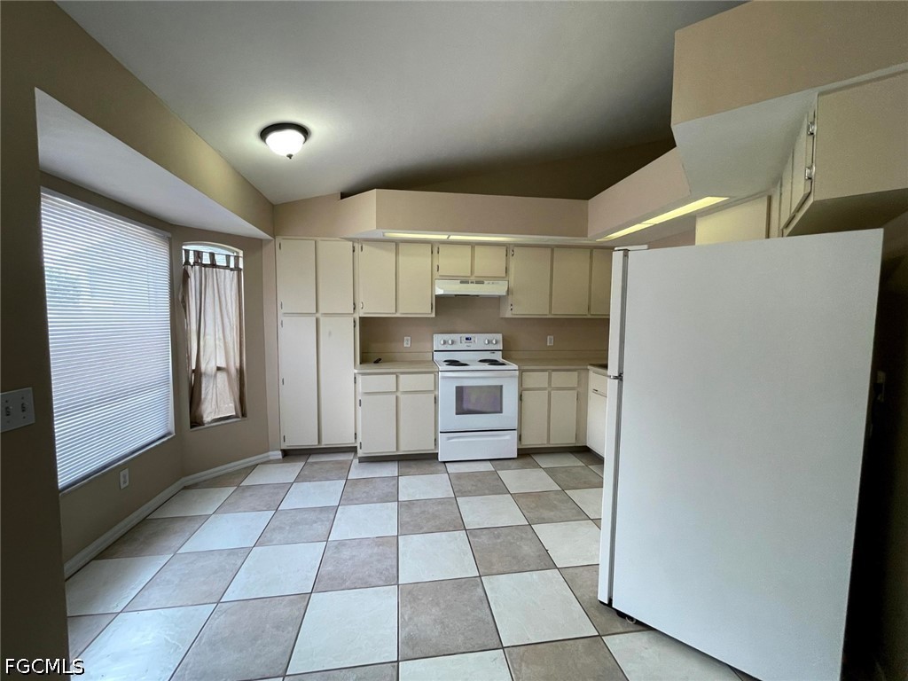 908 Cape Coral Parkway, Apt 908