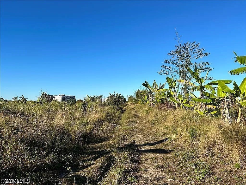 4276 2ND Road