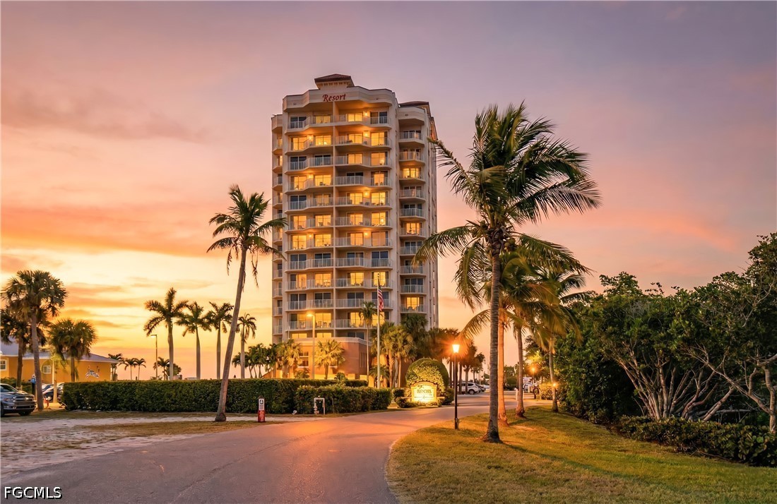 8771 Estero Boulevard, Apt 907