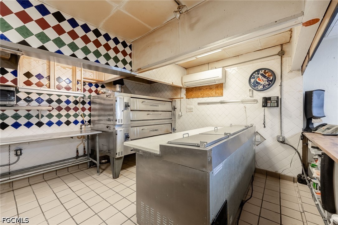 916 SE 14th Avenue