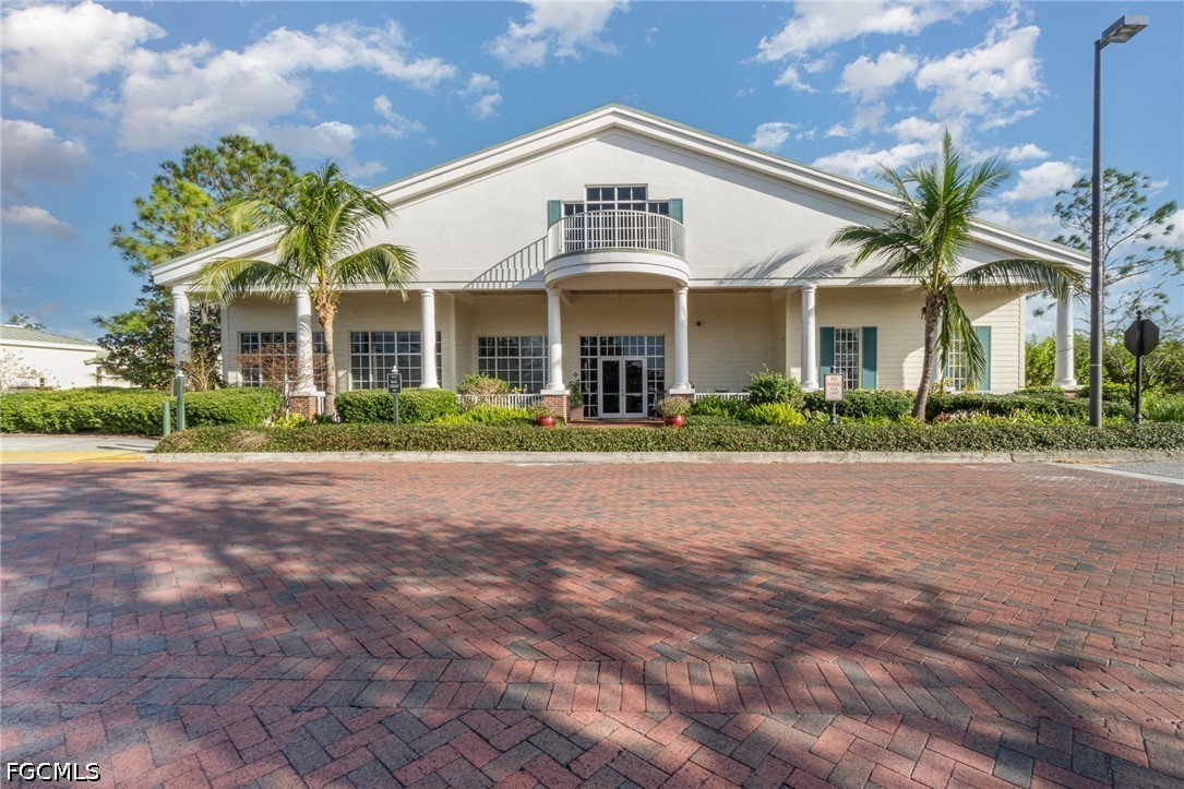 3236  Magnolia Landing Lane