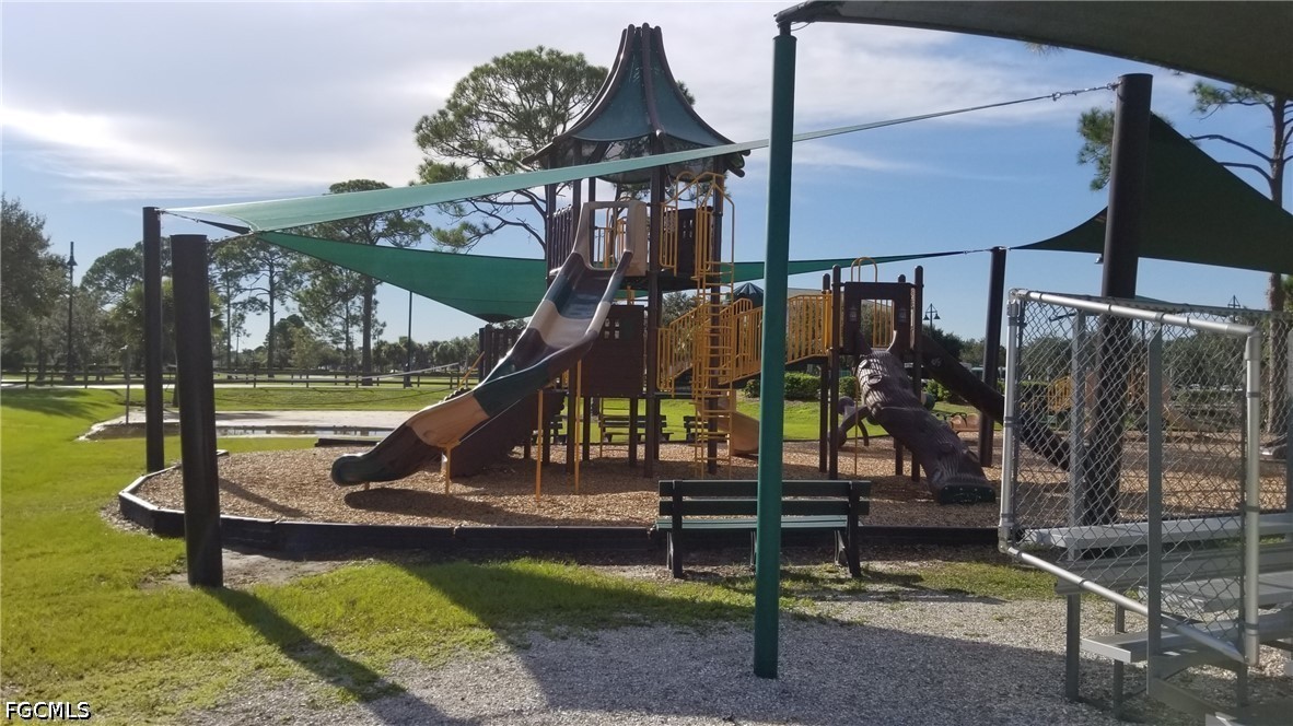 0950135821  Elkenberry Avenue