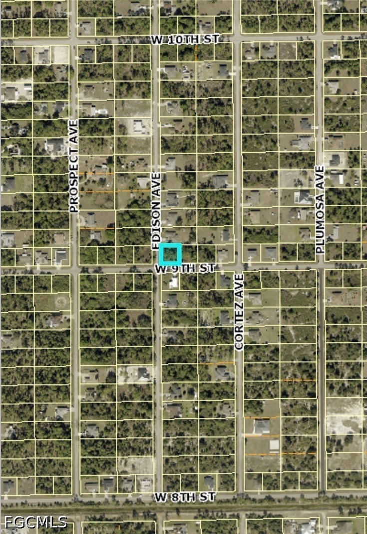 306 W 9th Street