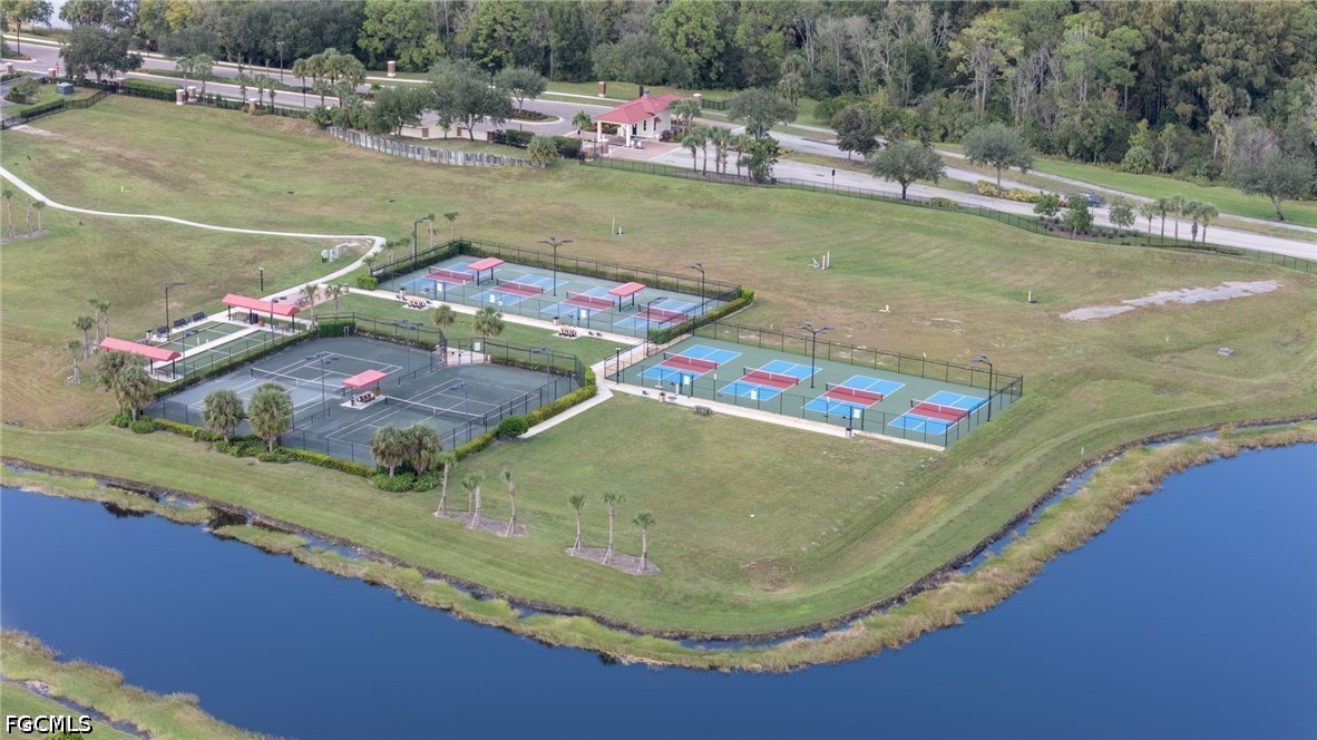 16000 Palmetto Prairie Drive