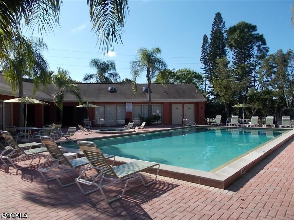 2855  Winkler Avenue, Apt 109