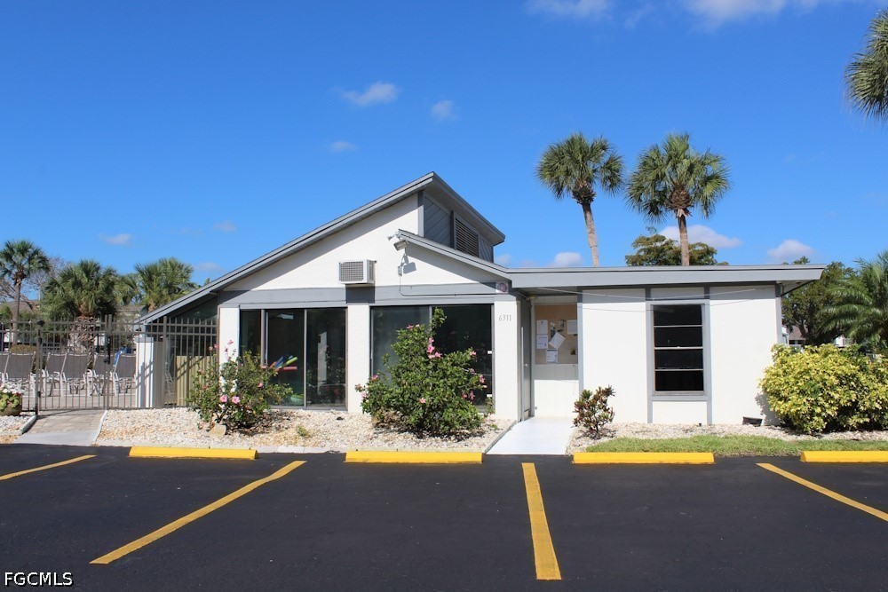 6328 Sugar Bush Lane, Apartment B