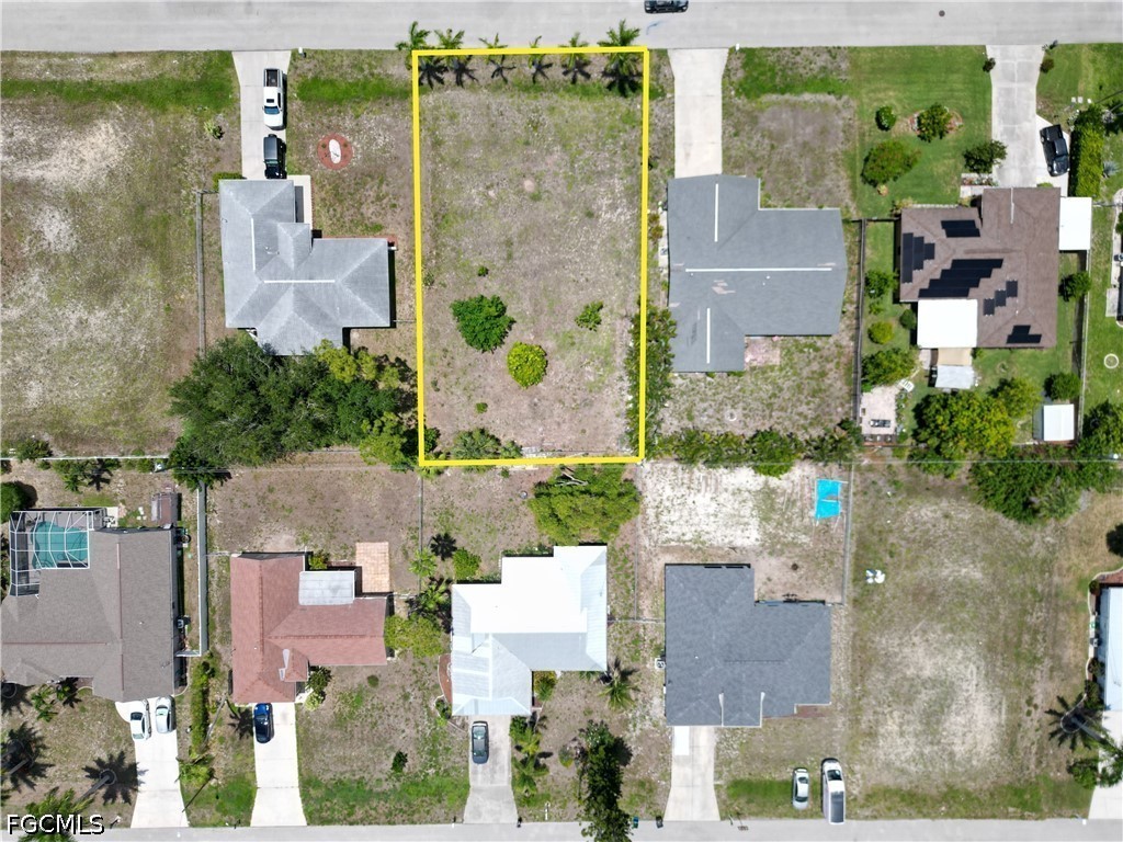 4117 SW 14th Place