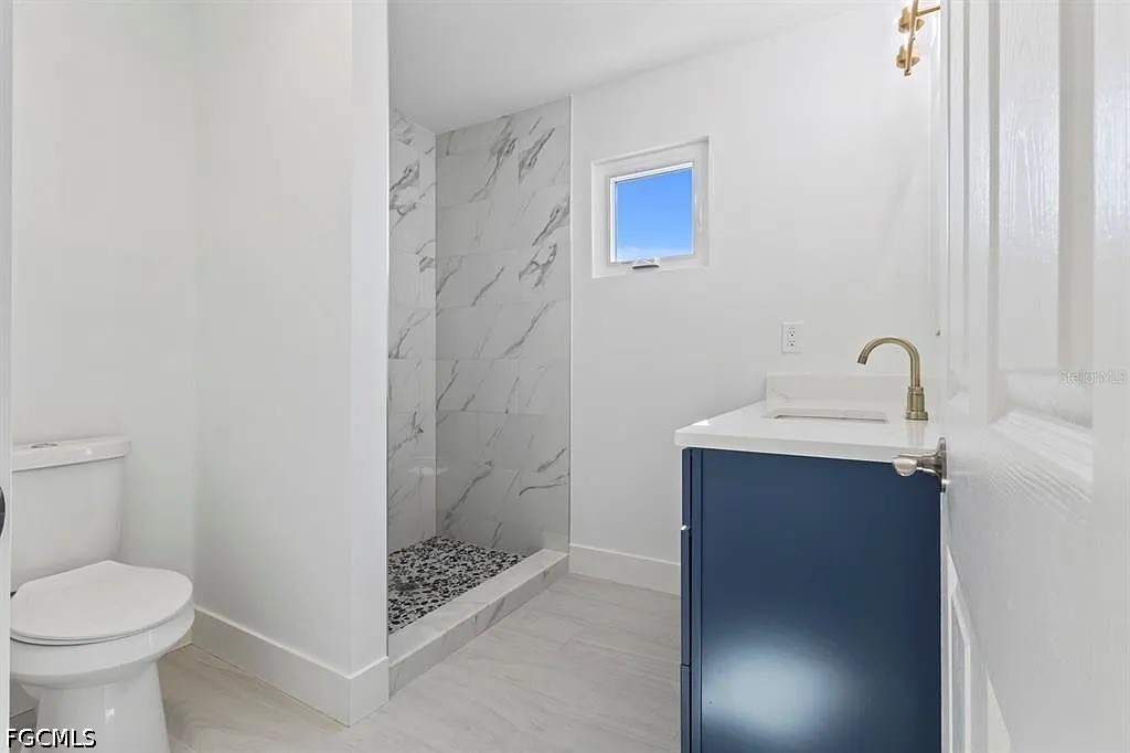 1101/1013 Country Club Boulevard, Apartment 1101