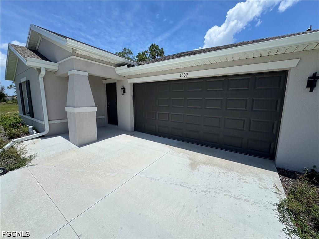 1609 NE 33rd Terrace