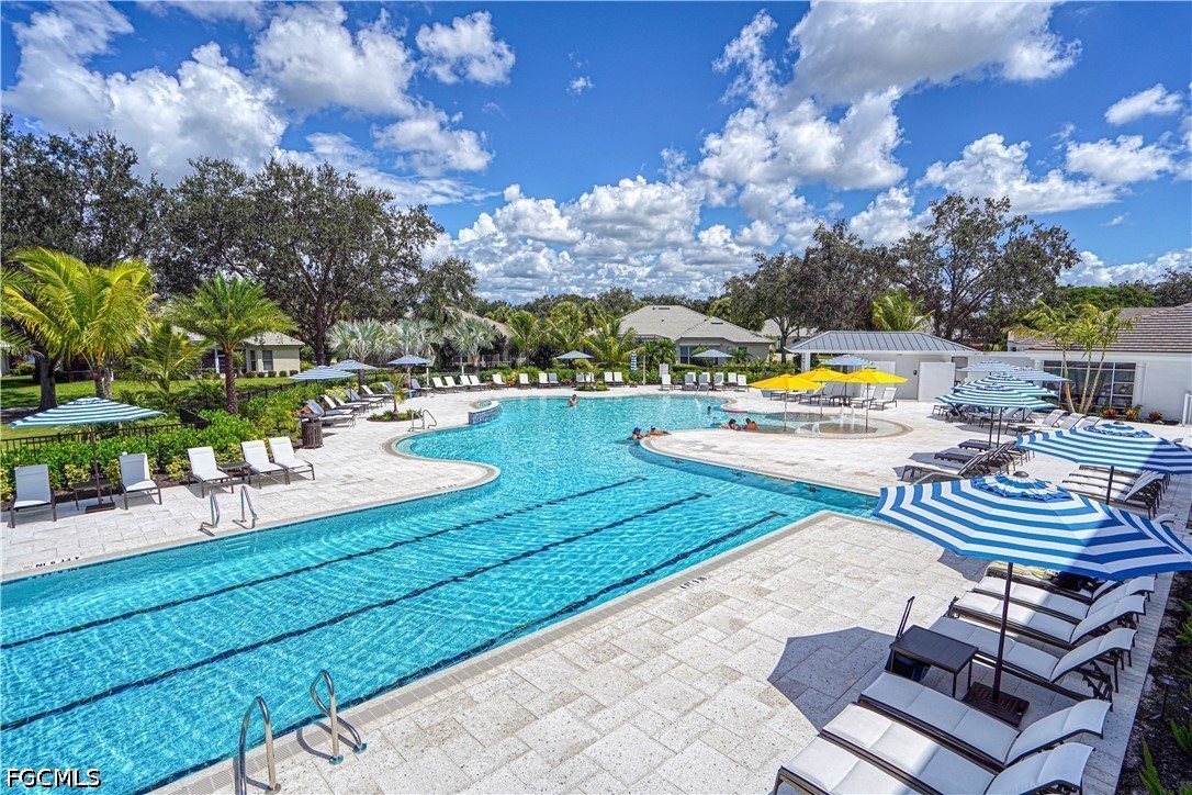 12081 Summergate Circle, Apartment 203