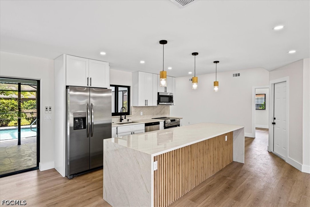 911 SE 16th Terrace