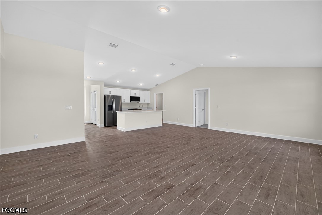 1106 NW 8th Place