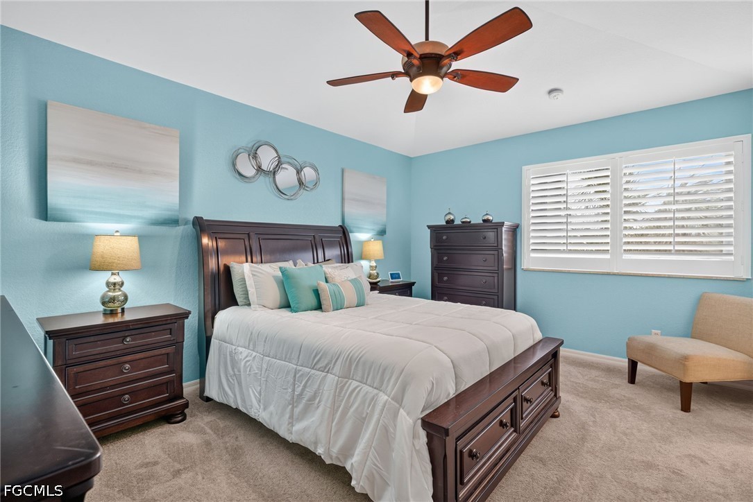 2406  Laurentina Lane