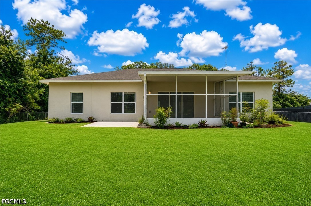 818 Desoto Avenue