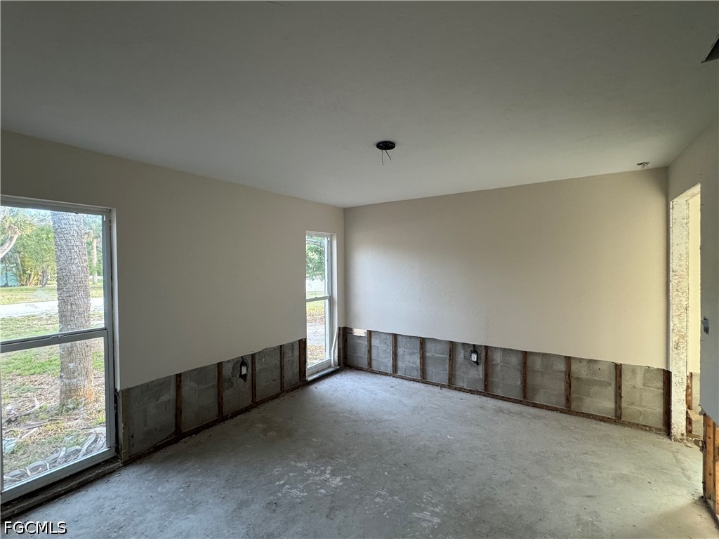 1683 Atlanta Plaza Drive