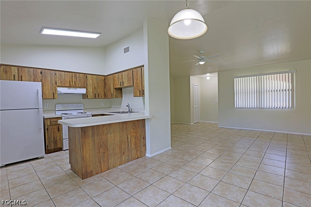 4417 SW Santa Barbara Place
