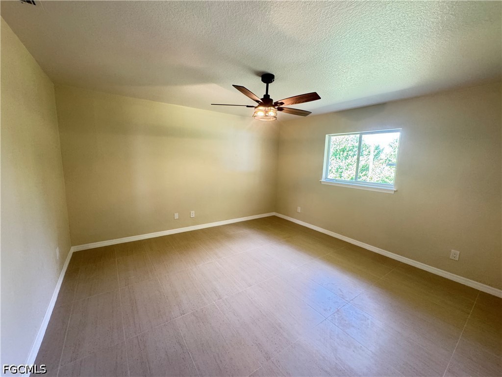 4426 SW Santa Barbara Place