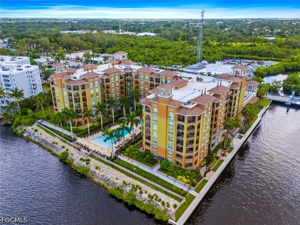 2825 Palm Beach Boulevard, Apt 203