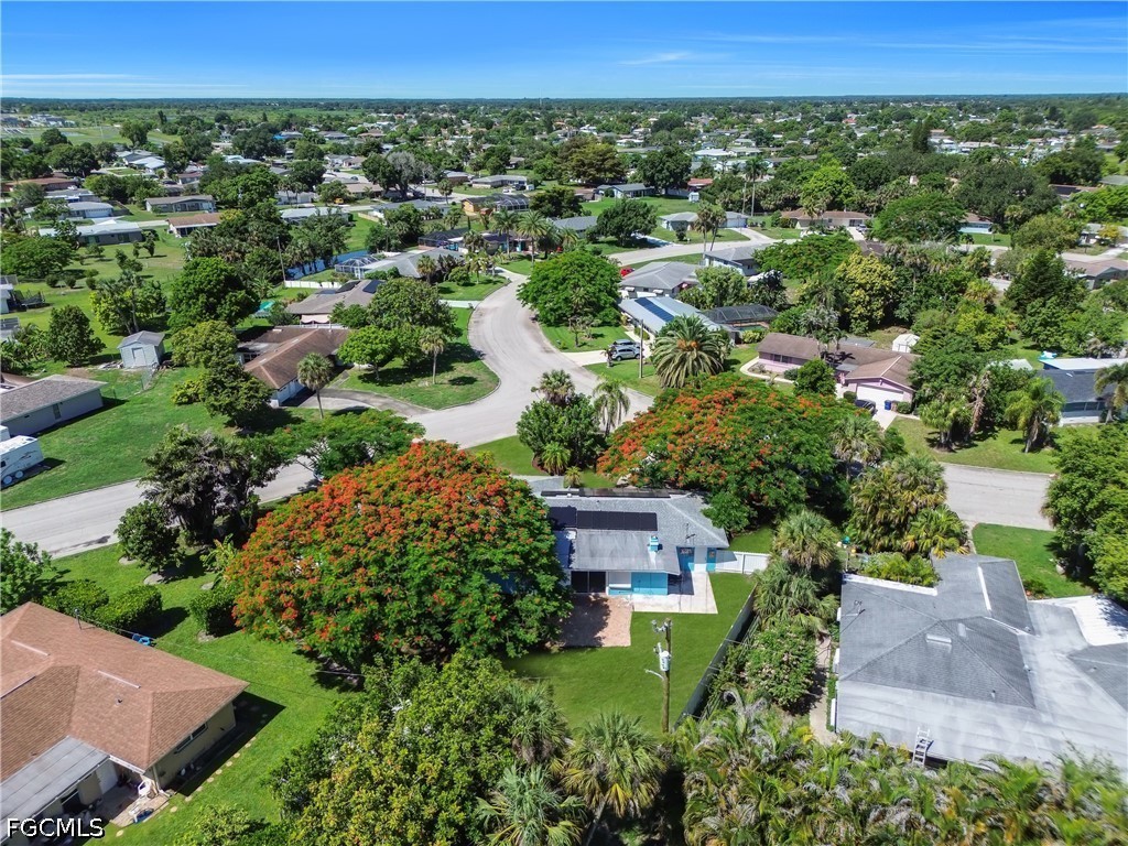 139 E Lake Drive