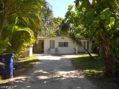 653  Howell Circle Drive