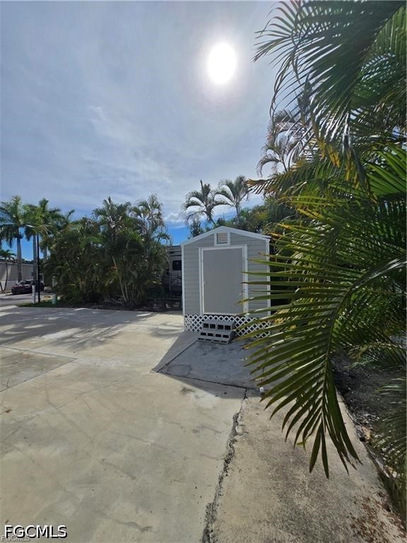 5650  Red Bird Lane