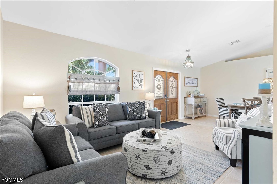 4810 SW 25th Place